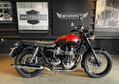 BONNEVILLE T100